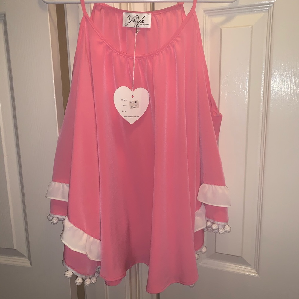 Baby pink and white trim NBW top